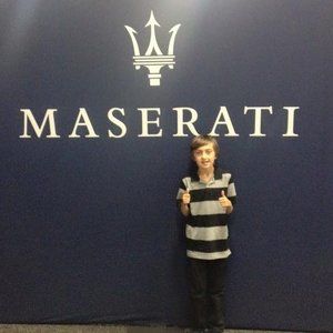 Meet your Posher, Andrea